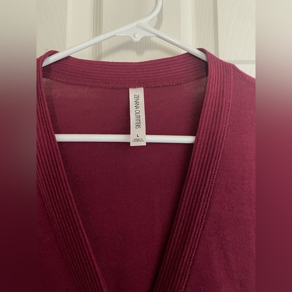 Large snap button cardigan- magenta - Picture 5 of 5